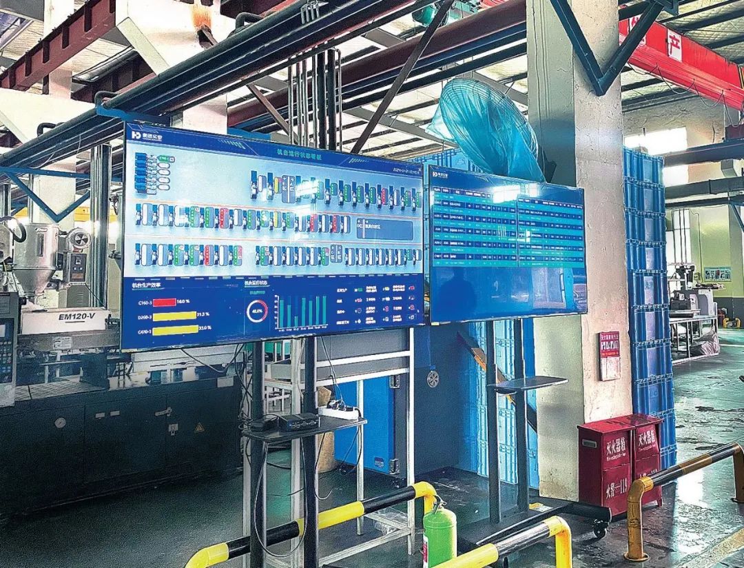 湖北卫视与荆州日报头版头条聚焦沙市5G工厂 复合材料技术研发与生产的未来引擎